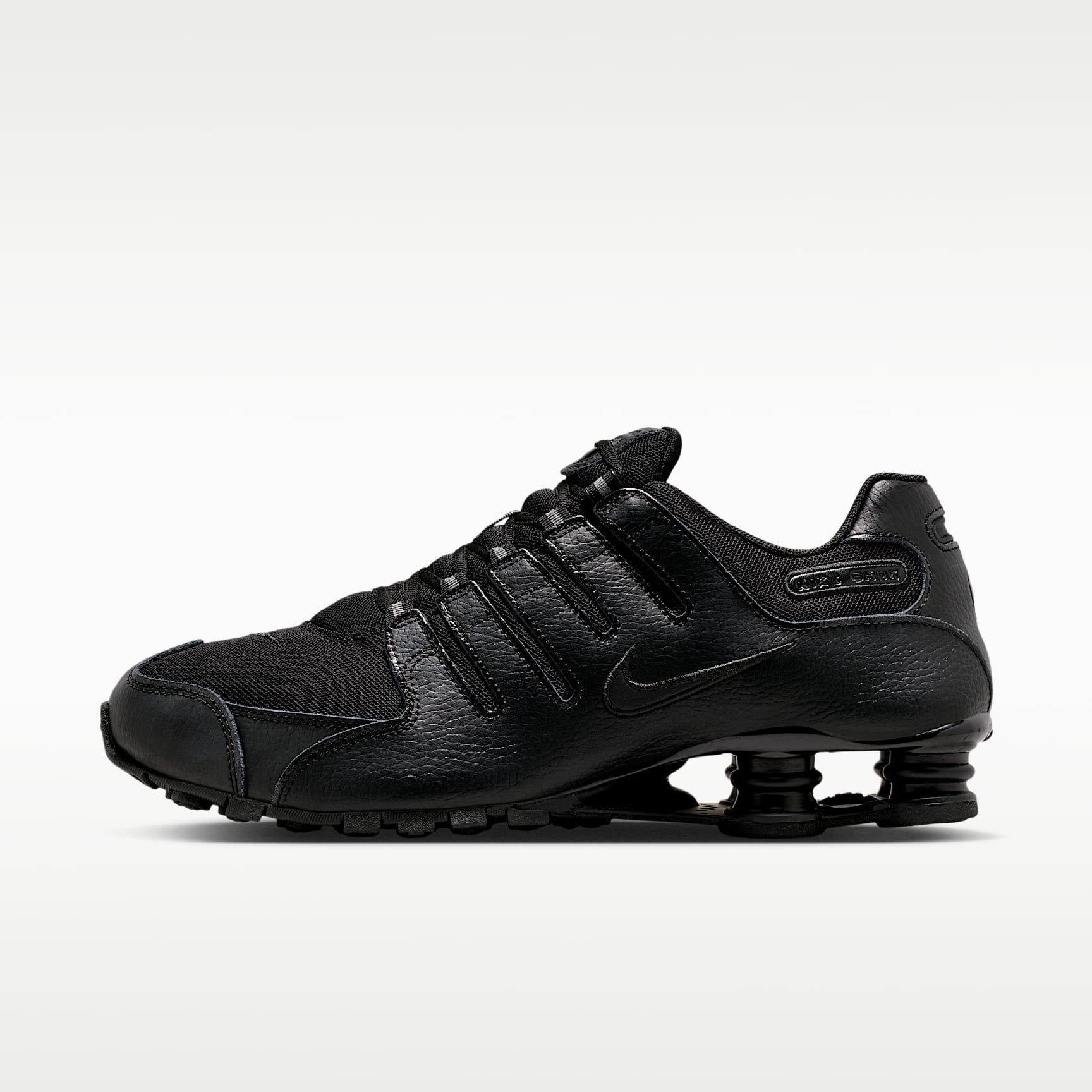 Nike Shox NZ Men's Shoes. Nike RO